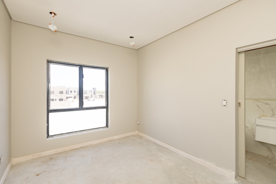 4 Bedroom Property for Sale in Sandown Western Cape